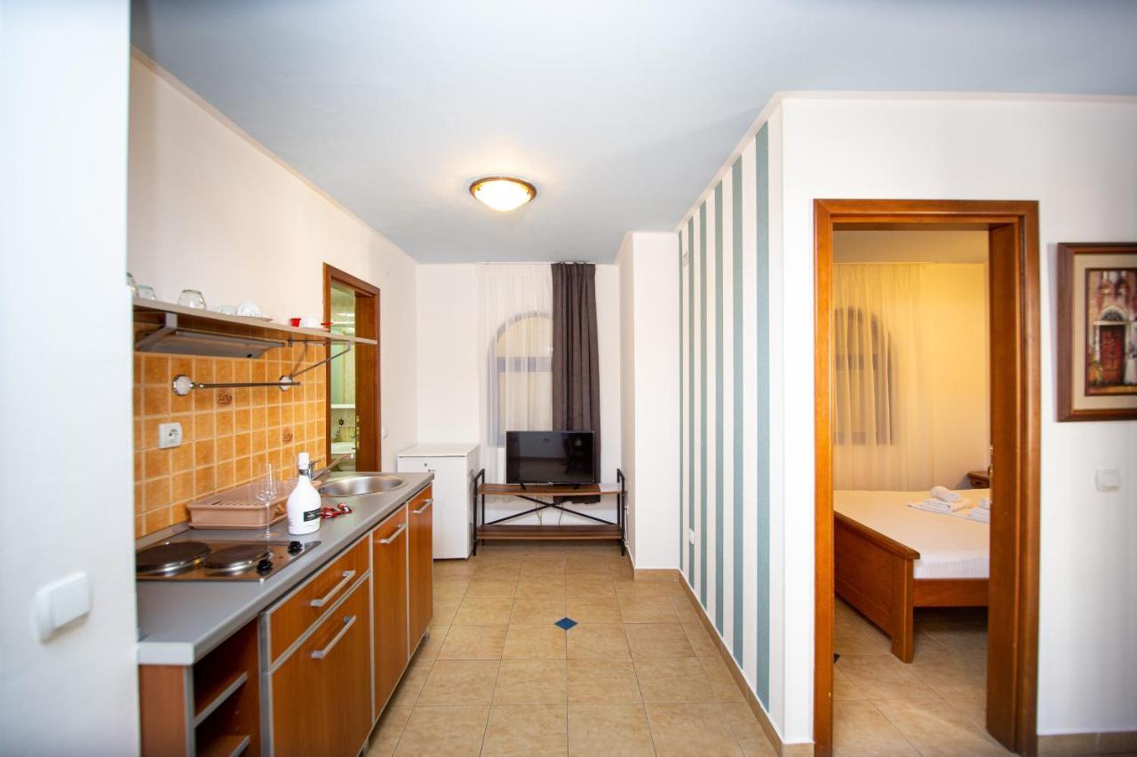 Tanja Apartments Rafailovići Eksteriør billede