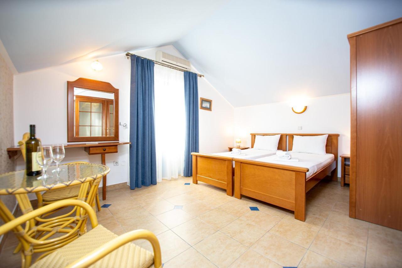 Tanja Apartments Rafailovići Eksteriør billede
